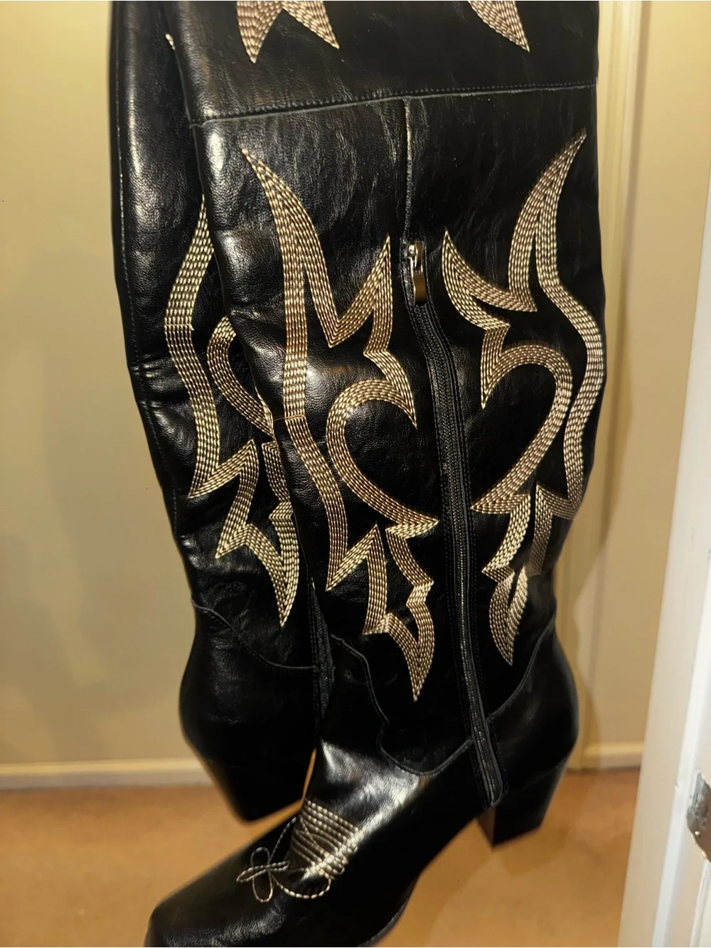 Black Over-the-Knee Western Boots with Contrast Embroidery